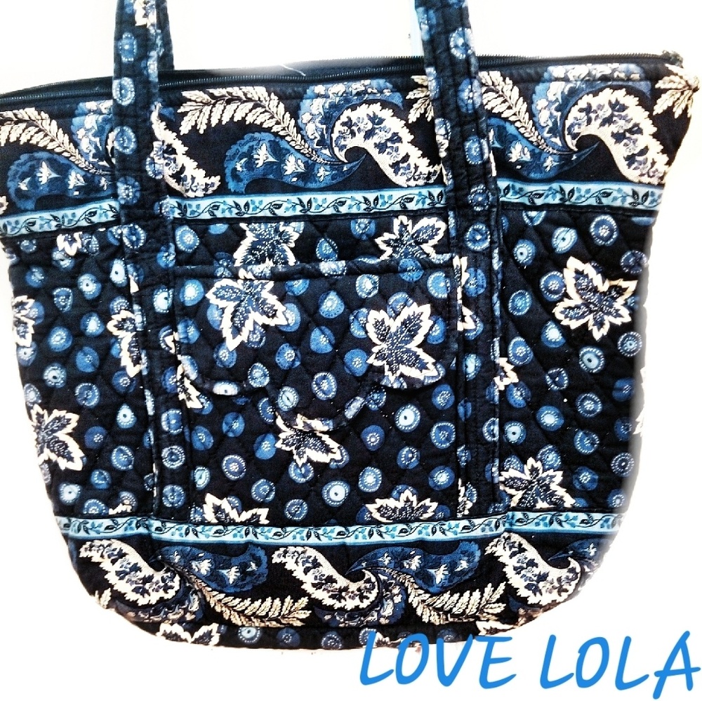 GUC VERA BRADLEY MEDIUM SIZE HANDBAG